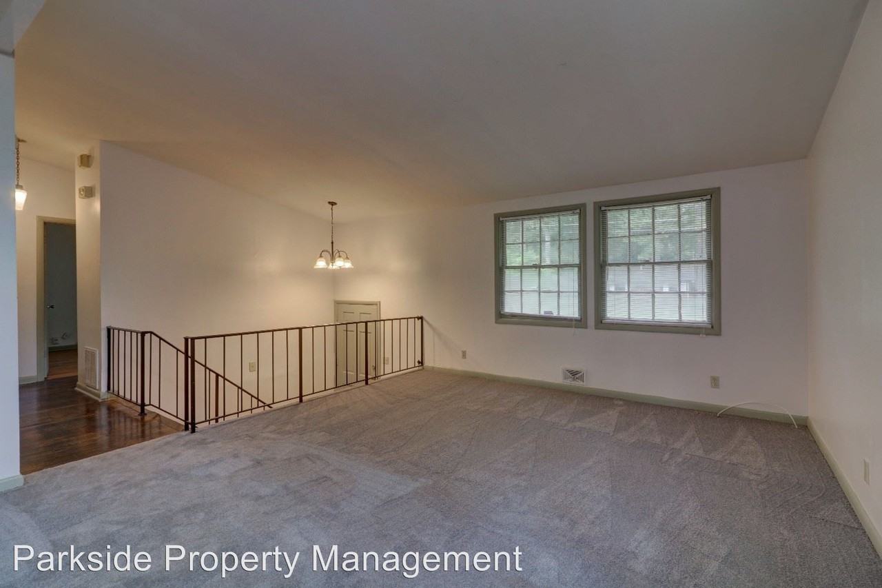 2299 Omaha Rd SW - Photo 2 of 17