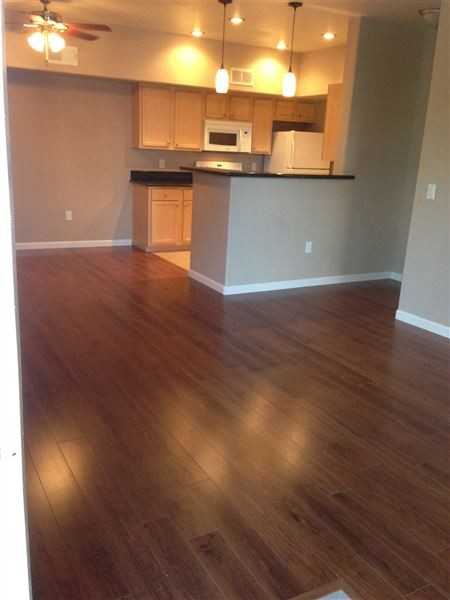 Southgate 2001 - $850 - 2Bed - Photo 3 of 5