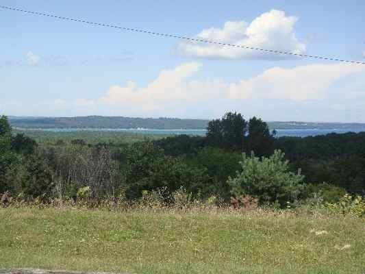 4 mile/Hammond - Photo 2 of 8