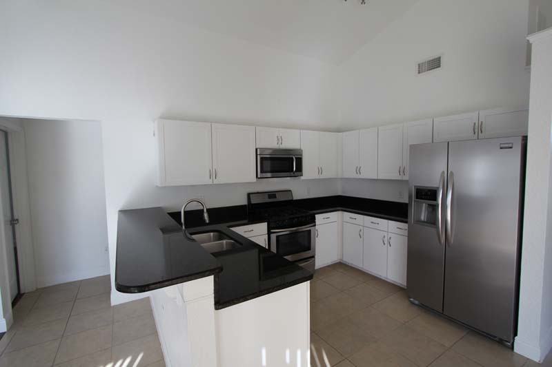 132 Sunward Run - Photo 2 of 8