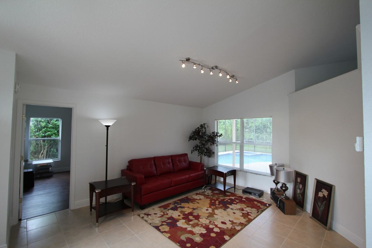 132 Sunward Run - Photo 3 of 8