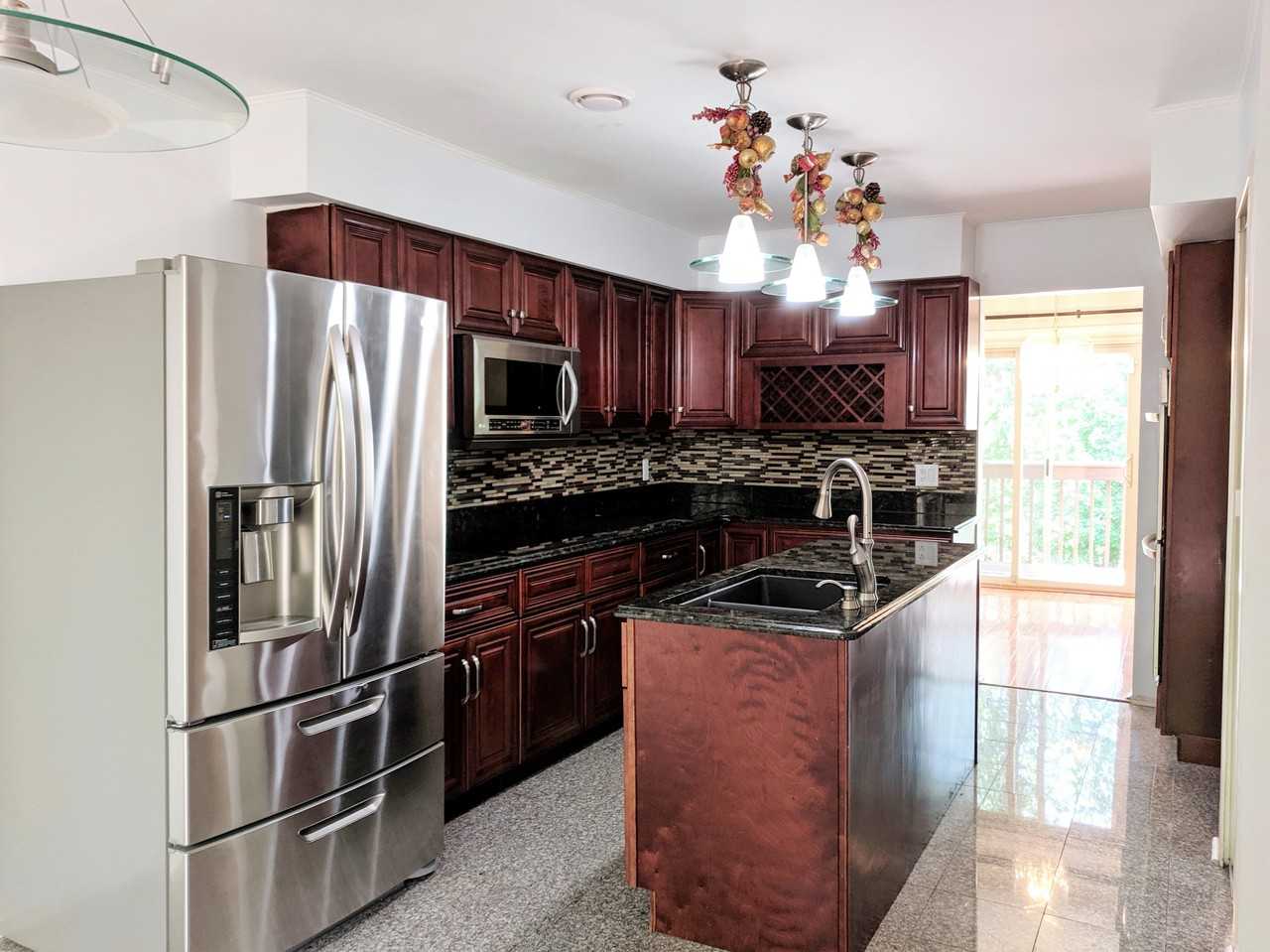 5521 Walnut Cir W - Photo 2 of 22