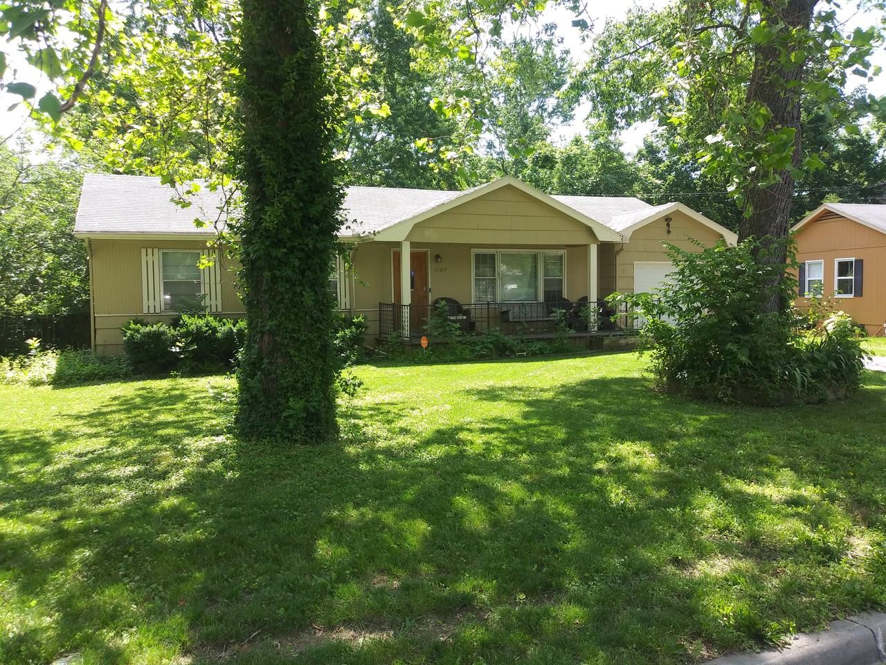 11217 Norby Rd - Photo 2 of 2