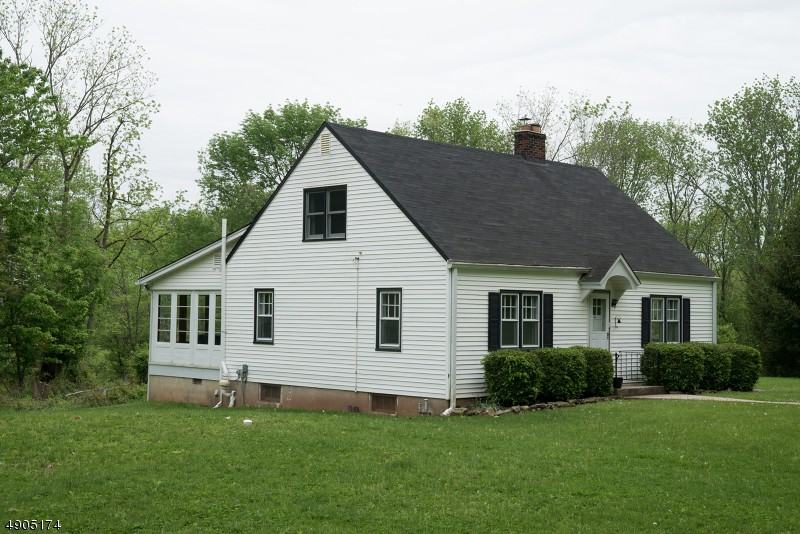 226 Lambertville Headquarters Rd - Photo 3 of 25