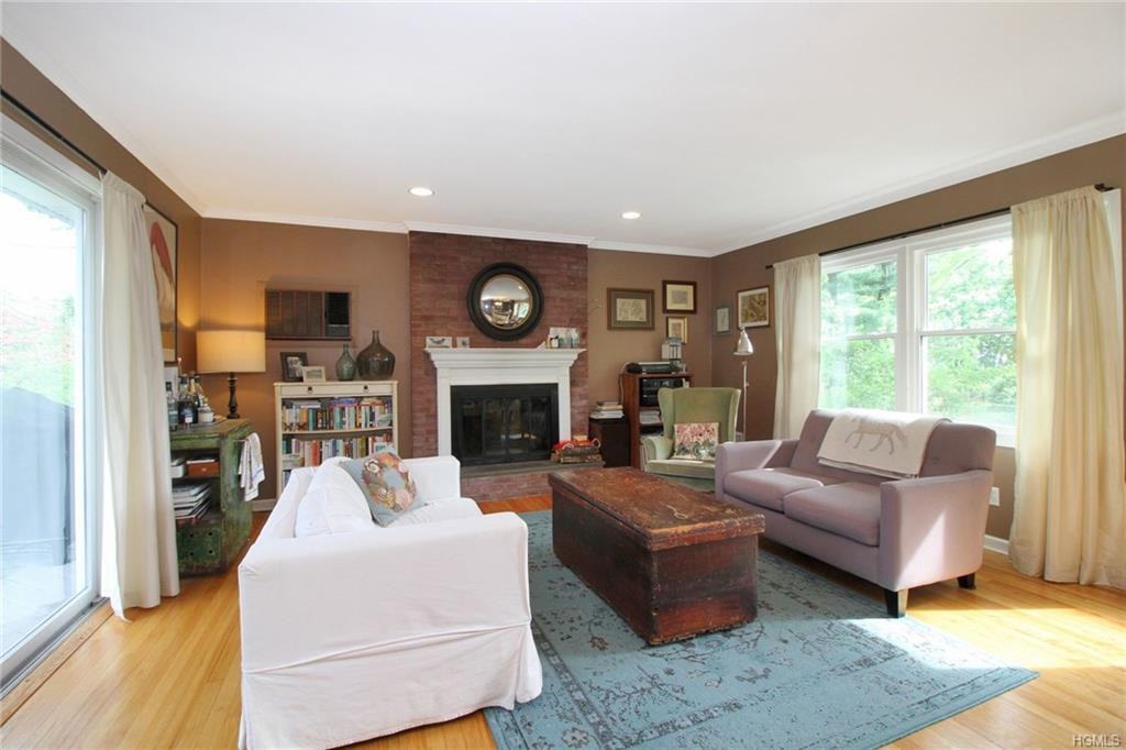 2 Cook Ln - Photo 2 of 14