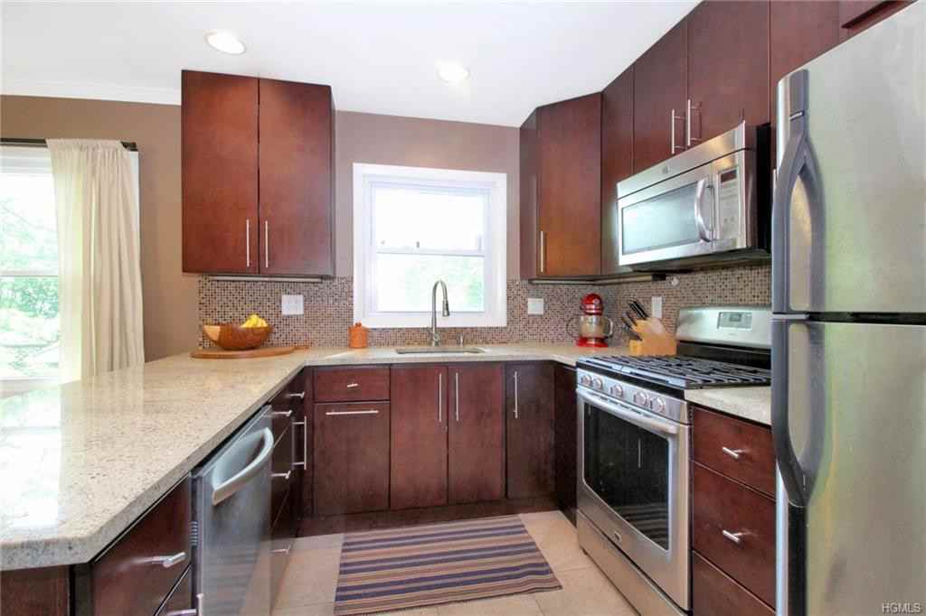 2 Cook Ln - Photo 3 of 14