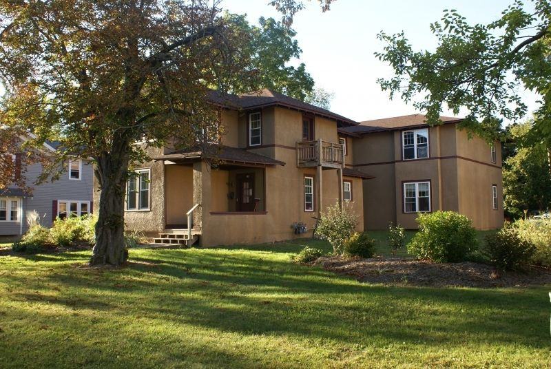 316 West Center Street - Photo 2 of 15