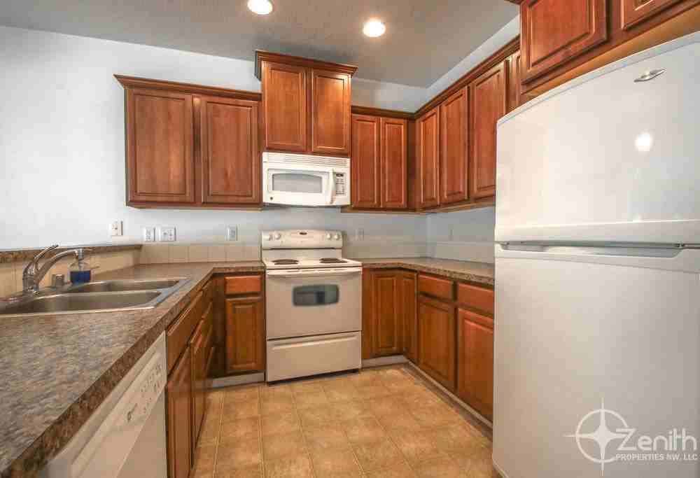 7021 Ne 55th St - Photo 3 of 14