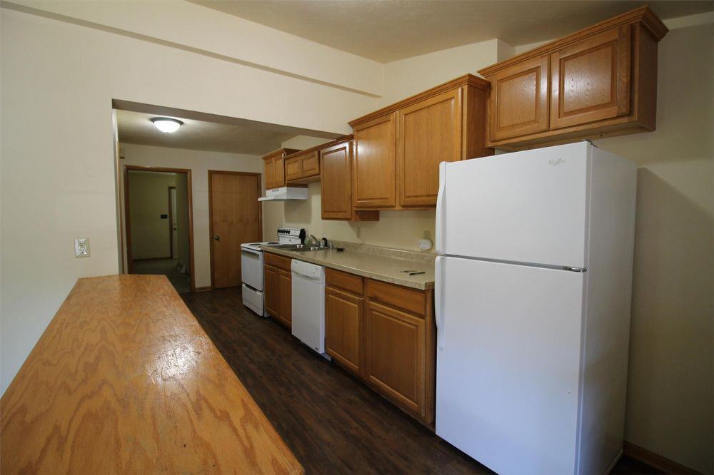 1021 West Starin Road #1021 - Photo 3 of 9