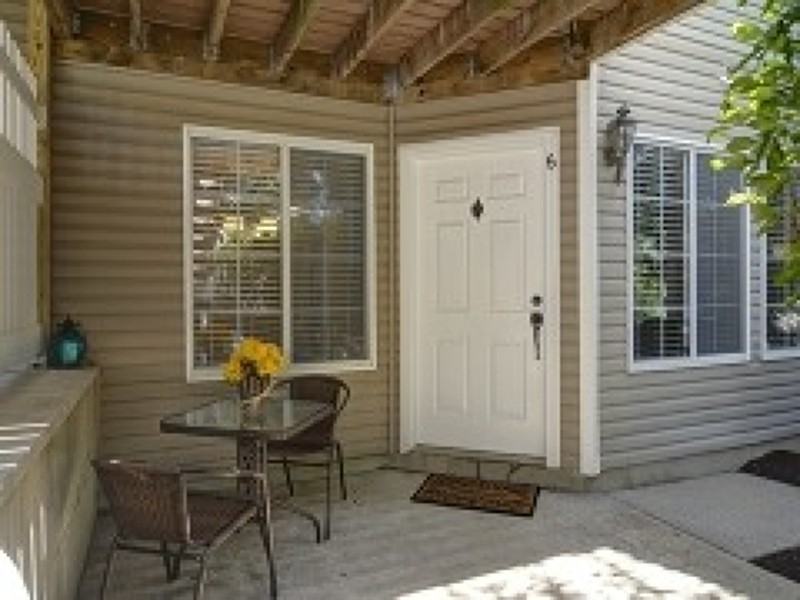 6 Brigade Ct - Photo 3 of 18