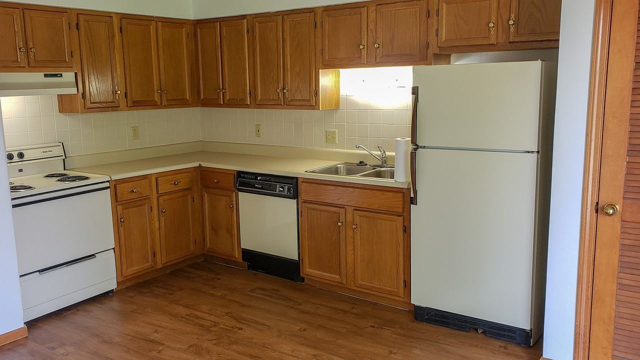 316 Gettysburg Road 4, Belleville, IL 62226 2 Bedroom Apartment for