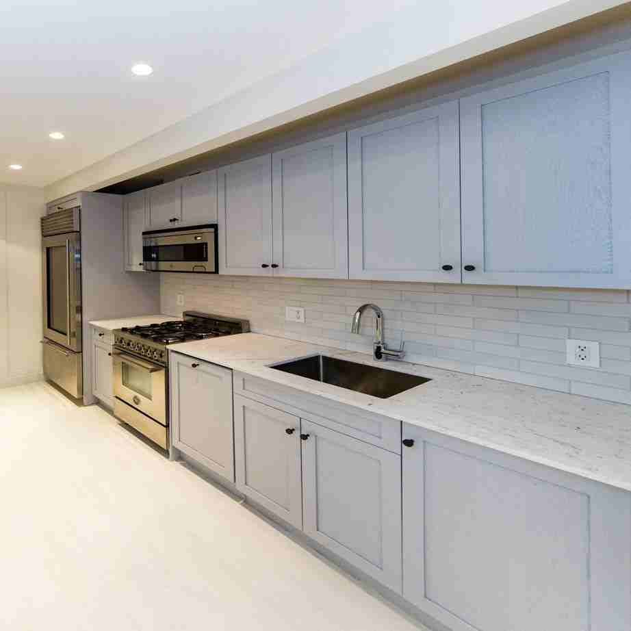 43 West 27th Street - Photo 2 of 15