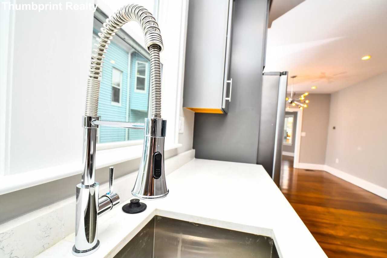 119 Blake St 1 - Photo 2 of 10