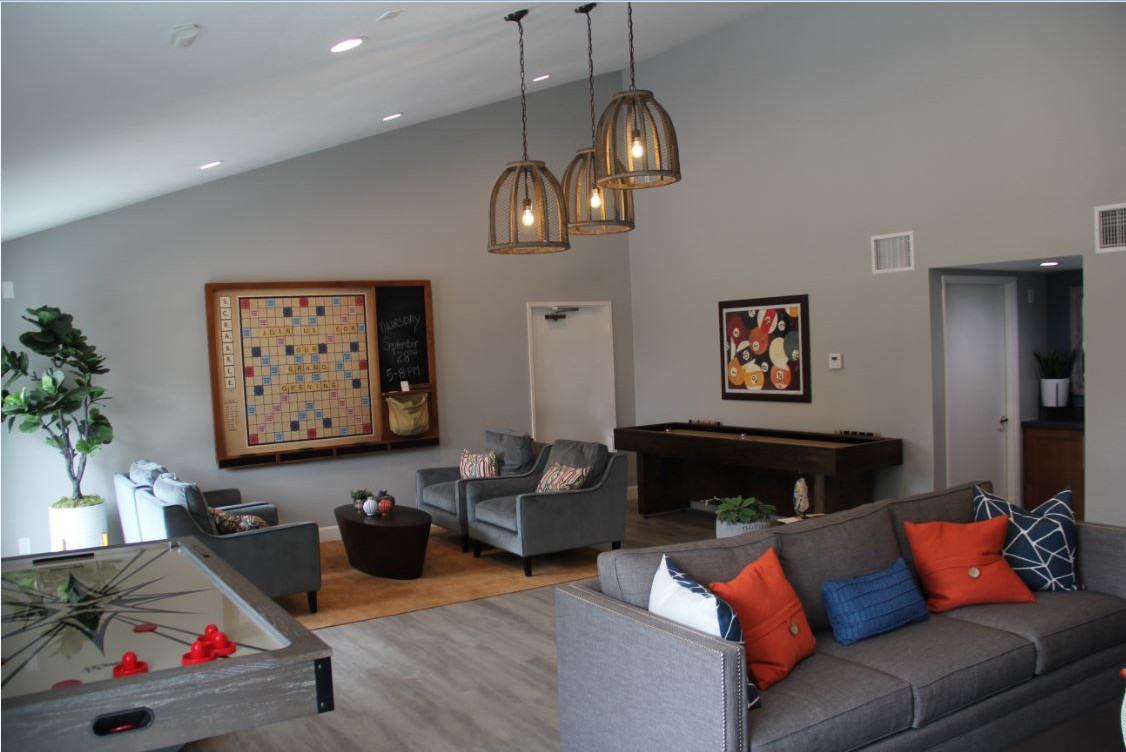 Park West Apartments - Photo 4 of 22