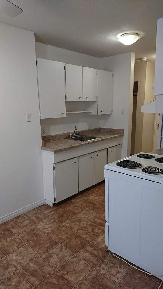 Amelia Meadows - Photo 2 of 7