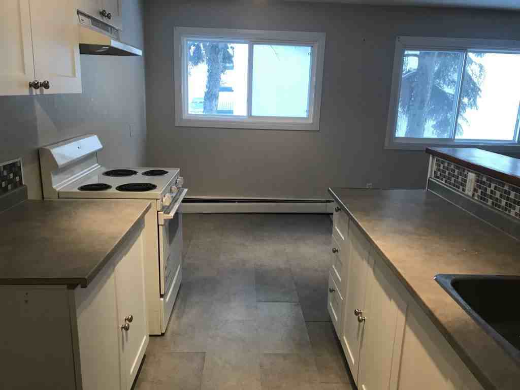 Villa Rica Apartments 9610 149 St NW, Edmonton, AB T5P 1J9 Zumper