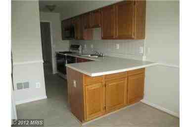 6164 Trident Ln - Photo 3 of 9