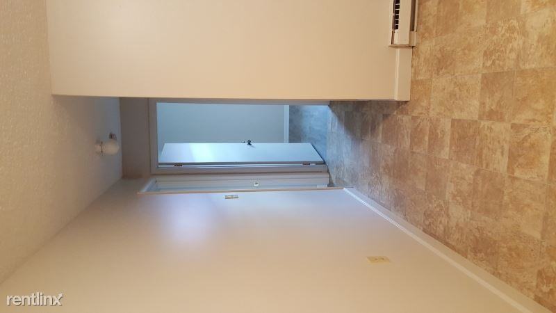 861 Buchanan Train East - Photo 2 of 8