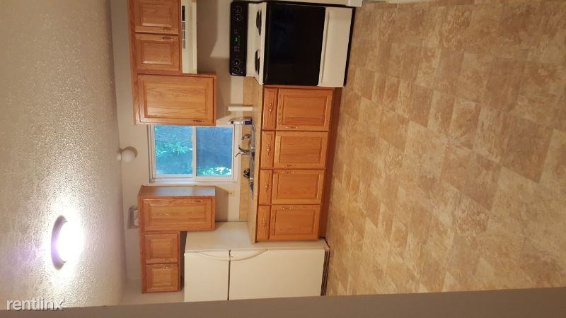 861 Buchanan Train East - Photo 3 of 8