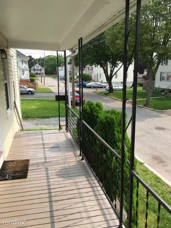 37 Larch St First Floor - Photo 3 of 17