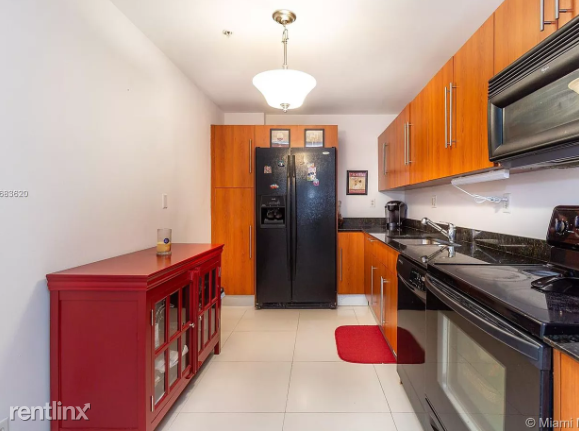 3000 S Ocean Dr - Photo 3 of 5