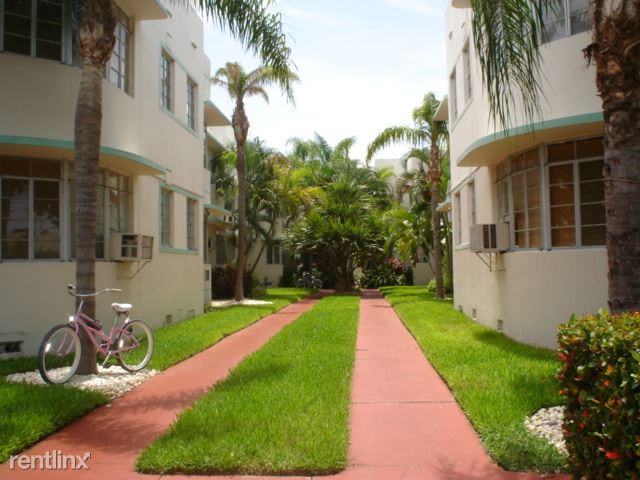 1042 Michigan Ave Miami 25 - Photo 3 of 6