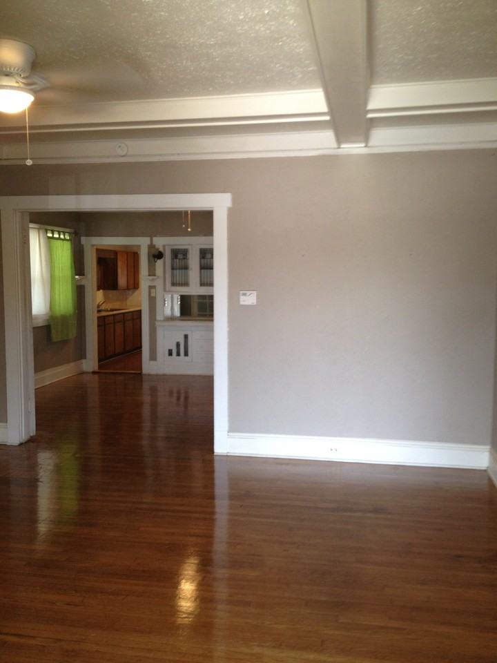 2905 Hemphill St - Photo 2 of 12