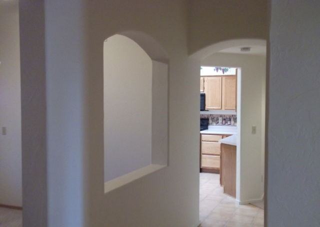 784 W Clear Creek Way - Photo 3 of 14