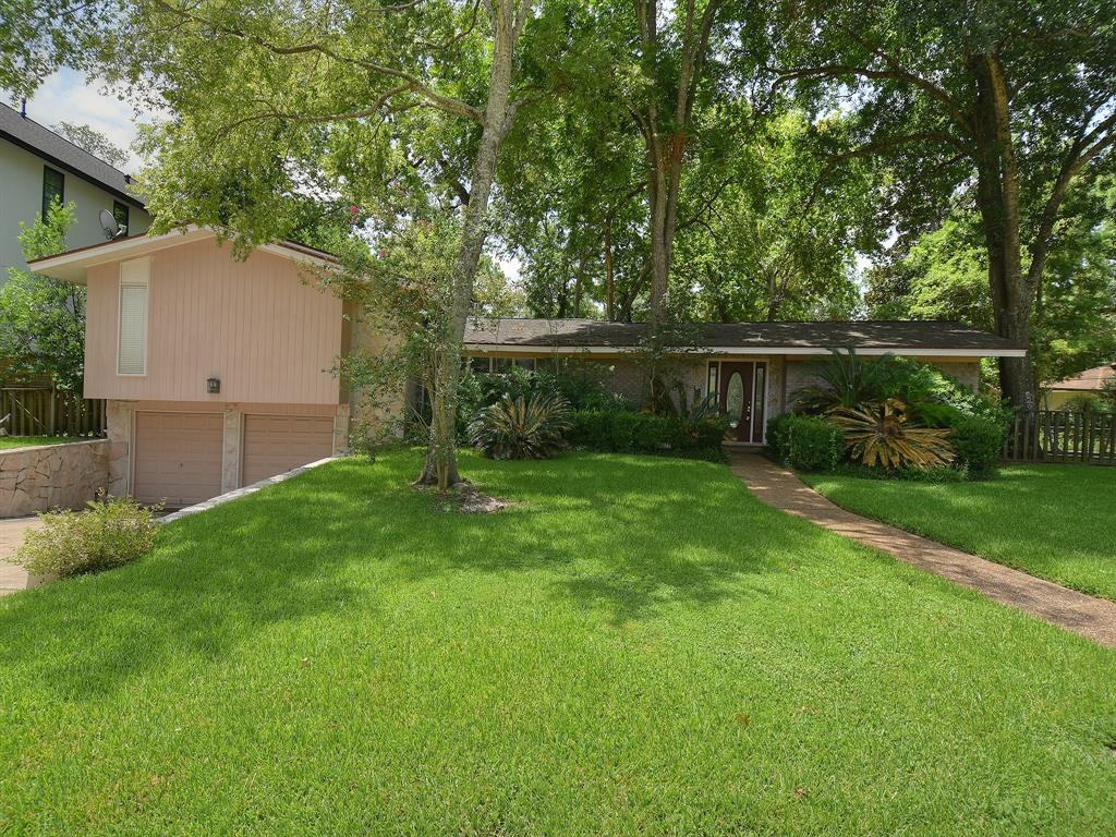 8831 Winningham Ln - Photo 2 of 44