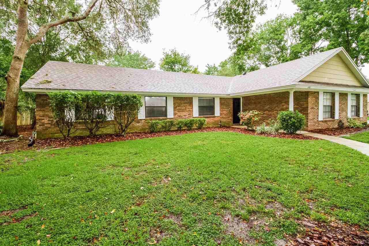 243 E Hornbeam Dr - Photo 2 of 17