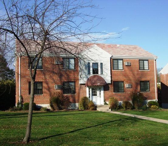 San Rae Townhomes and Forrer Gardens - Photo 3 of 18