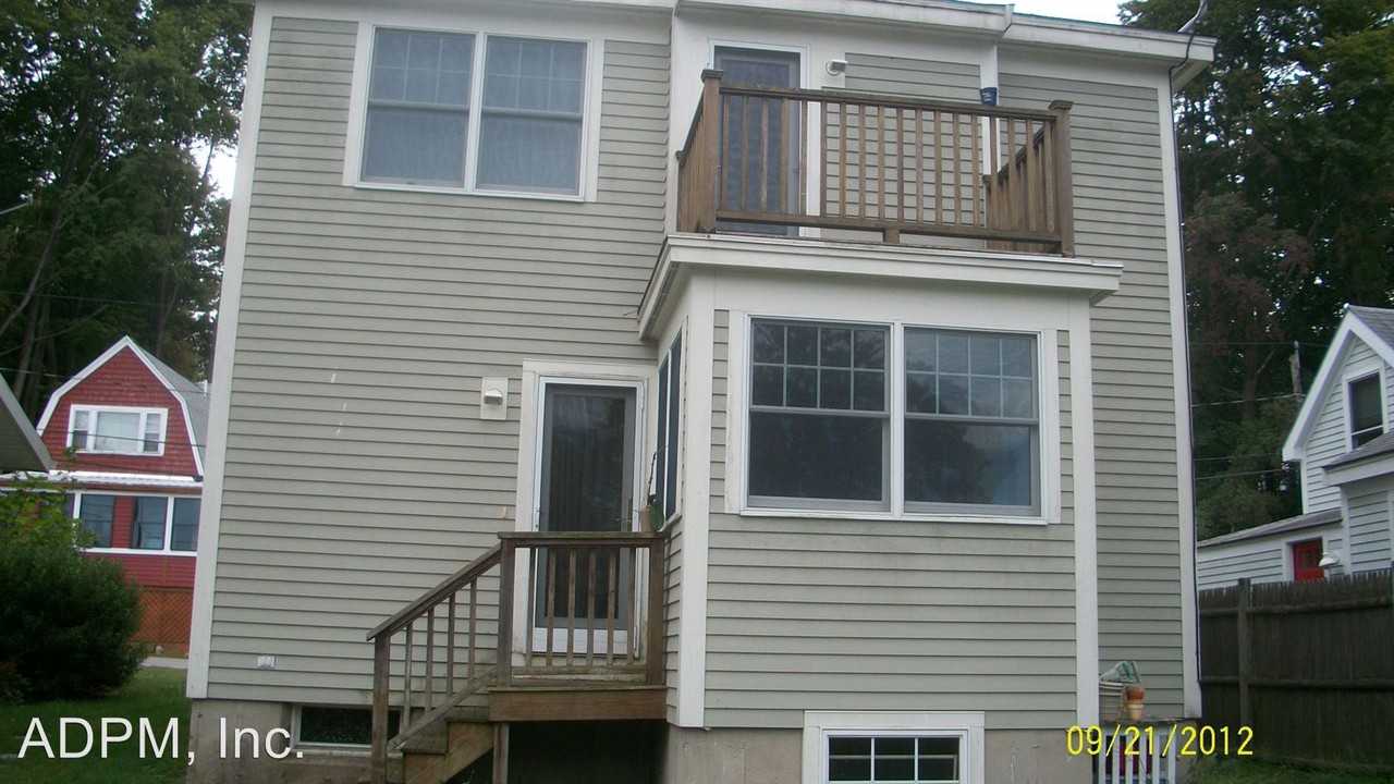 8 Meadow Ave - Photo 2 of 7