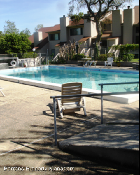 922 Brookside Pl - Photo 2 of 39