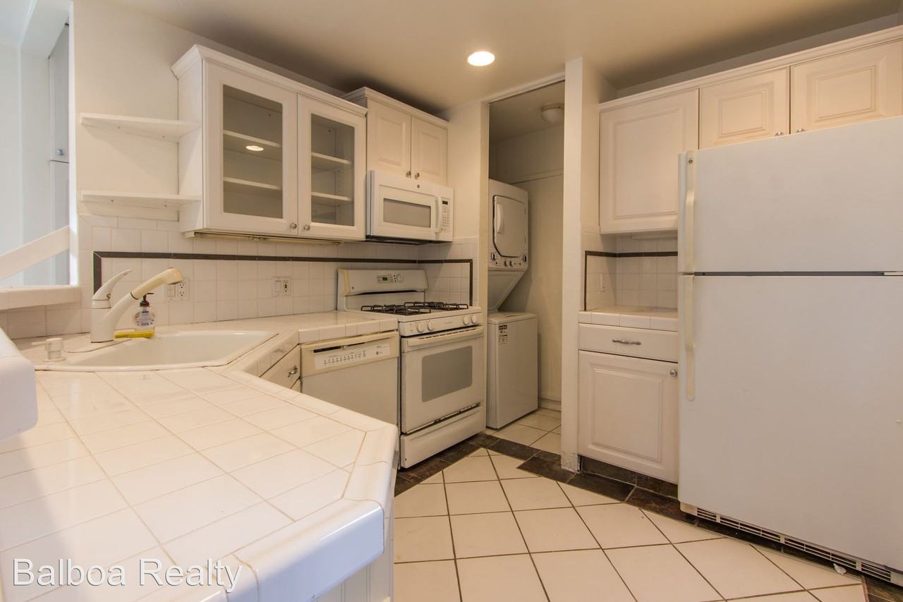 32 Pacific Ave - Photo 3 of 20