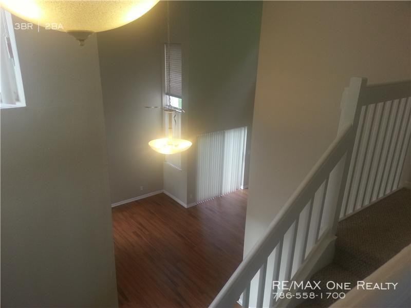 10648 Lago Welleby Dr - Photo 3 of 7
