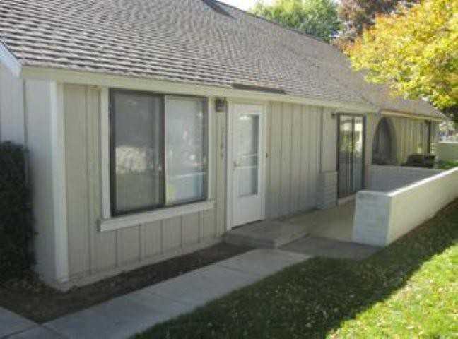 1706 London Cir