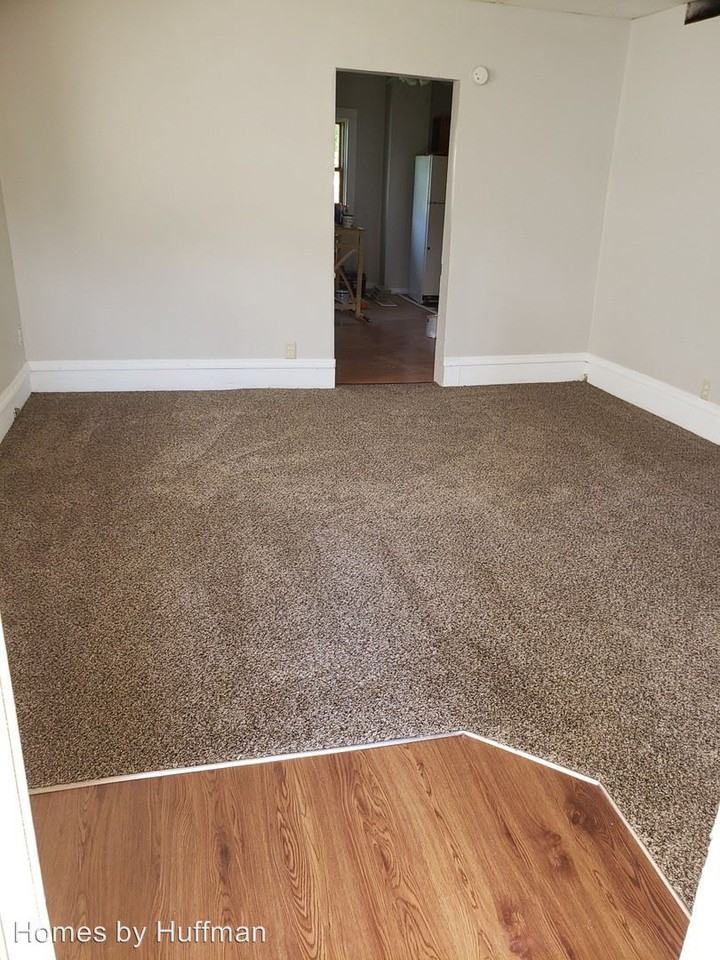 515 Hess Ave - Photo 2 of 8