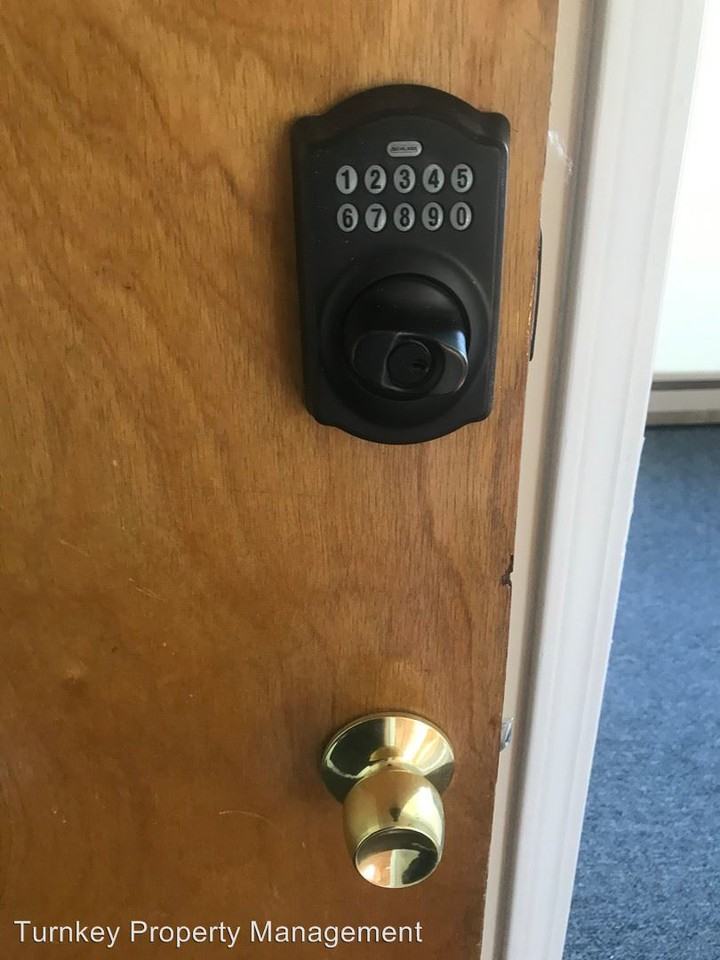 2-4 S. Brook Street - Photo 3 of 11