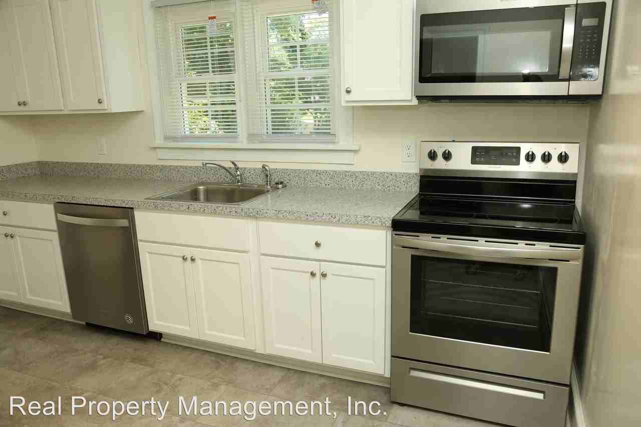 1463 Rutledge Ave - Photo 2 of 16
