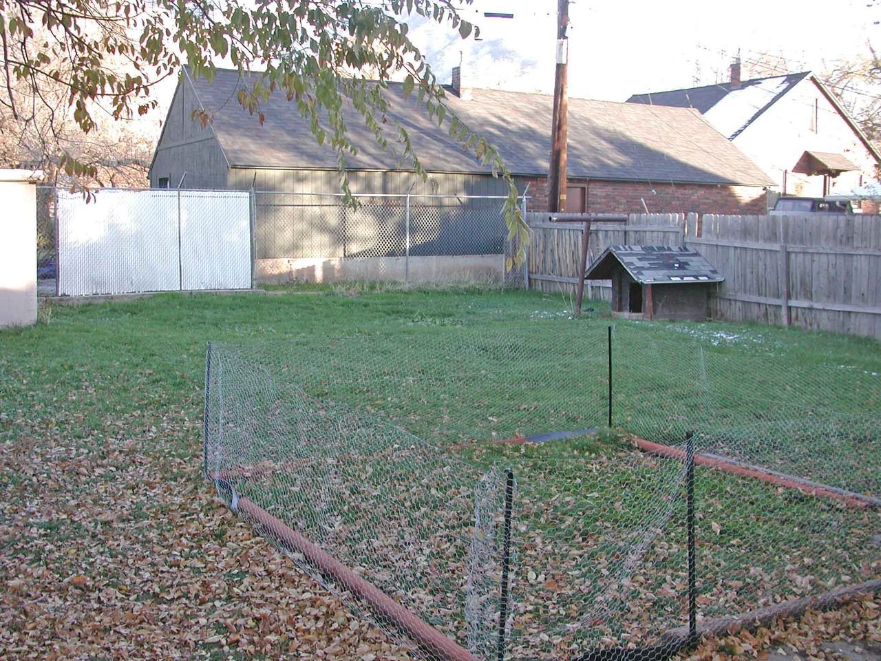 2870 Monroe Blvd - Photo 2 of 3