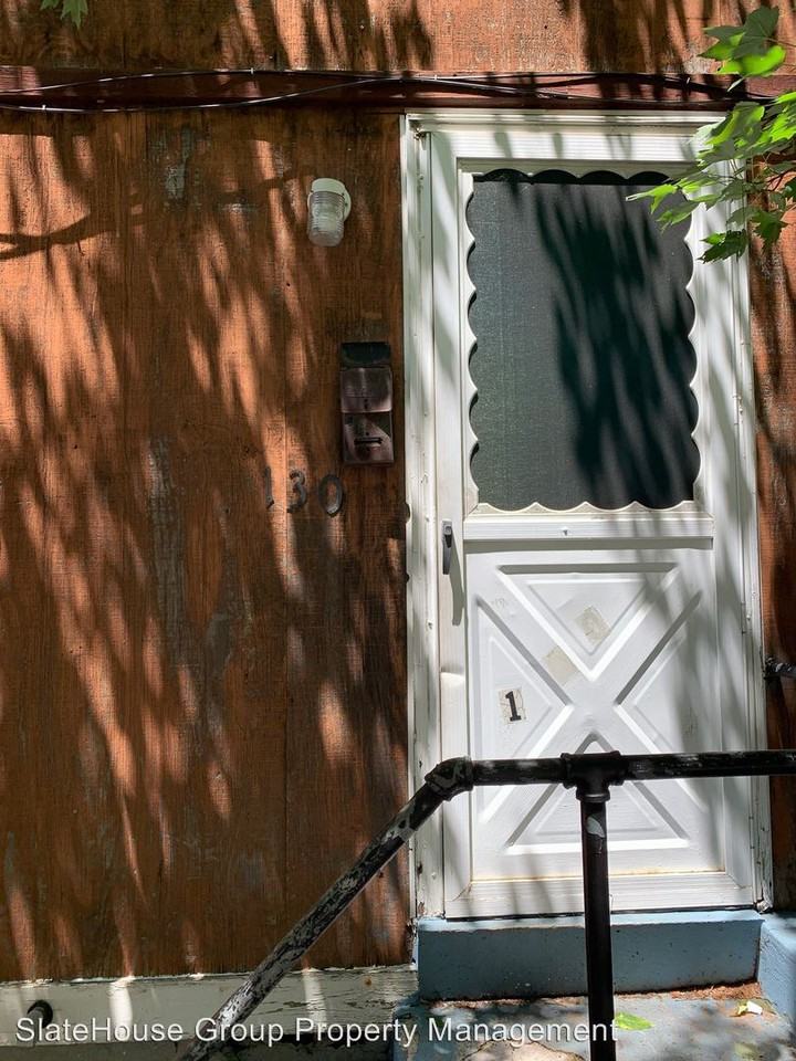 130 Ferry St - Photo 2 of 9