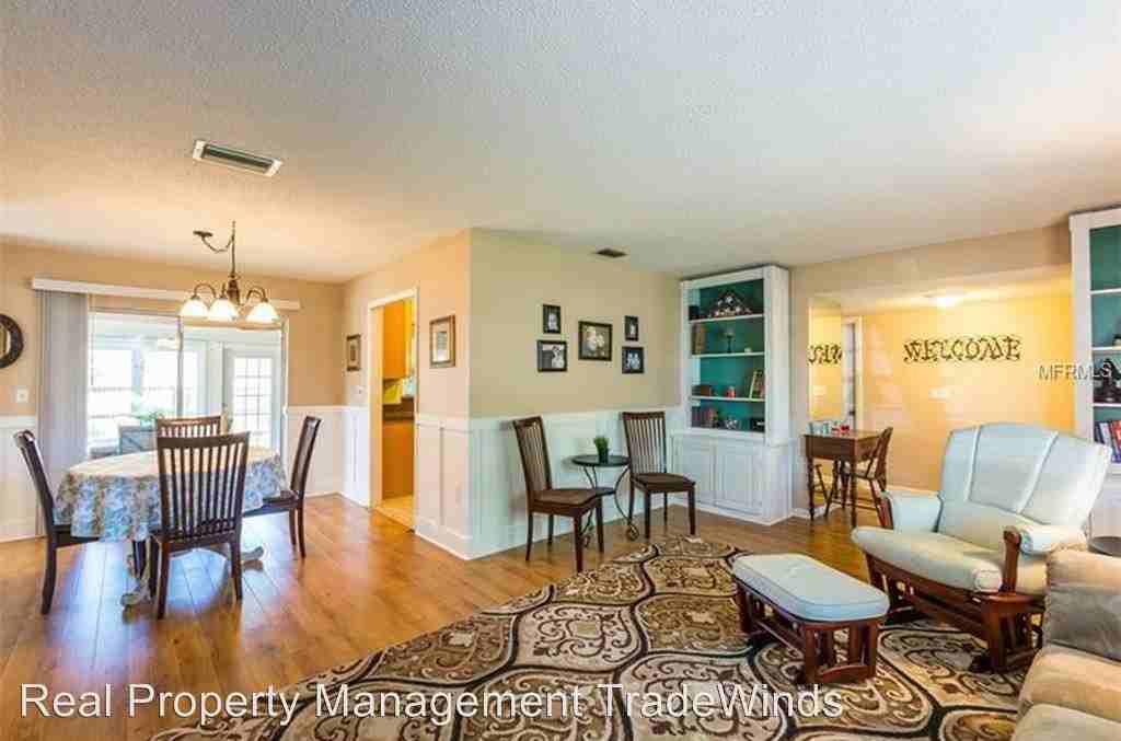 2284 Republic Dr - Photo 3 of 24