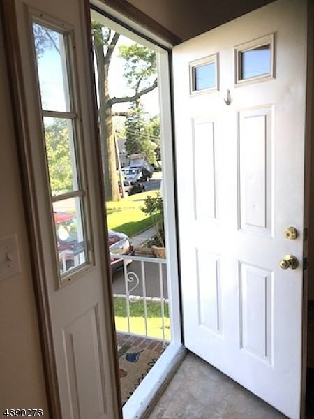 628 Cumberland St - Photo 2 of 19