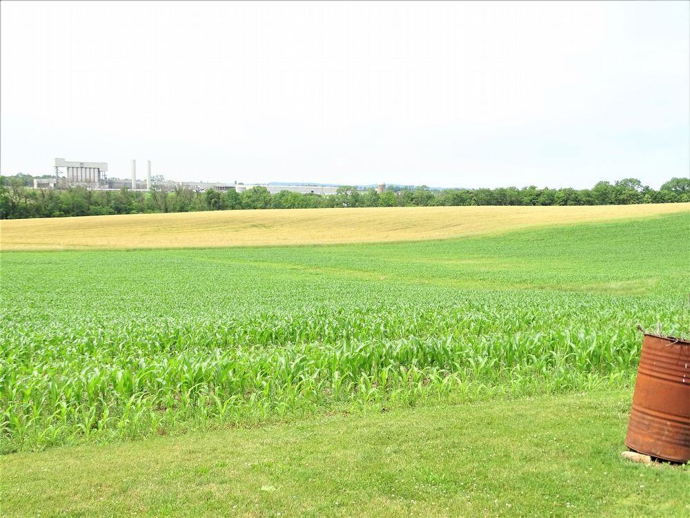 700 E Main Ave - Photo 3 of 27