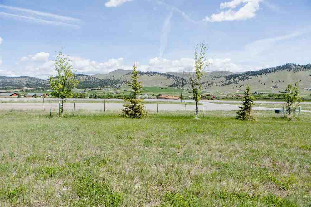 8 L F Baum Road - Photo 2 of 28