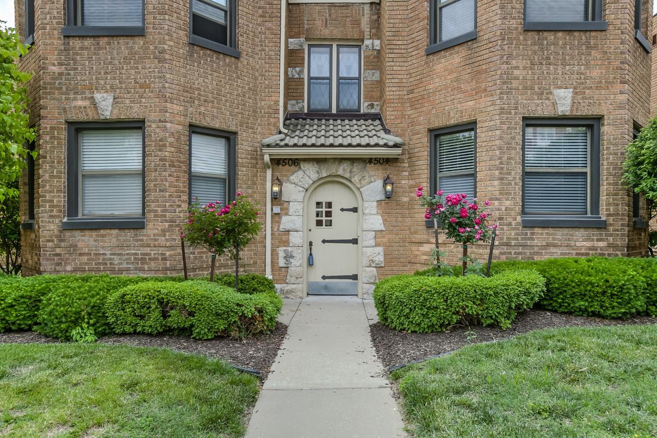 4504 Broadway Boulevard #2N - Photo 3 of 24