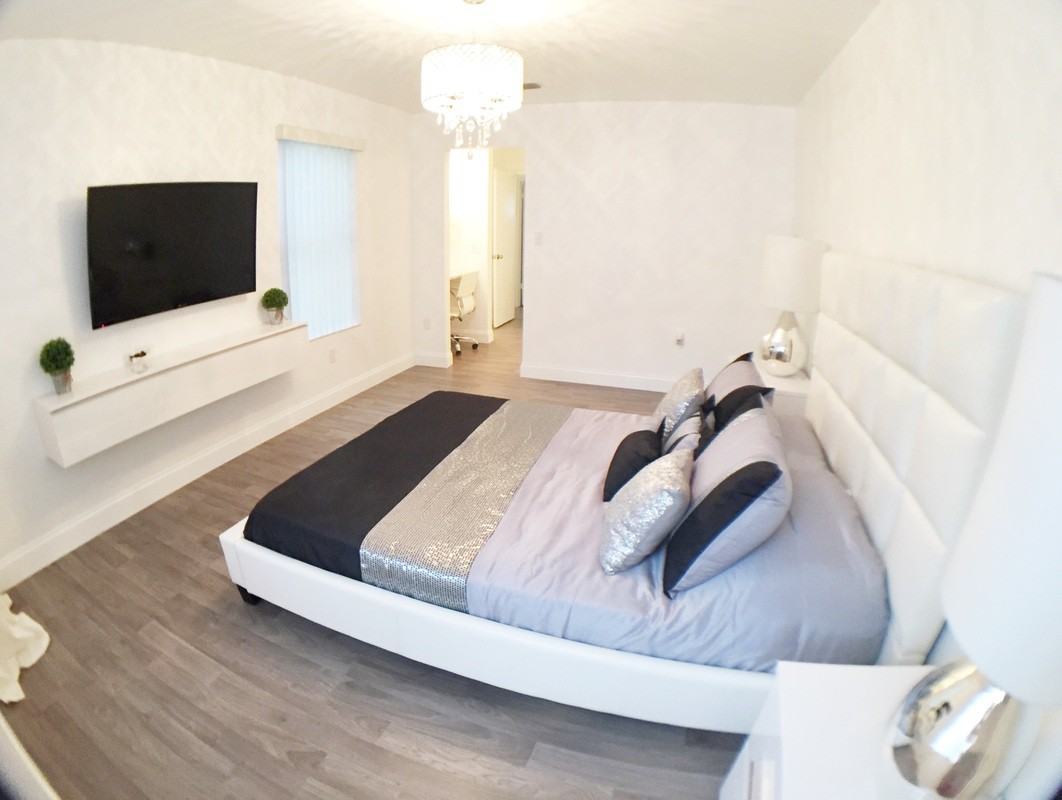 7083 Ernst Court - Photo 3 of 10