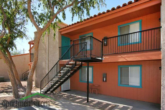 Bellevue Gardens - Photo 3 of 19