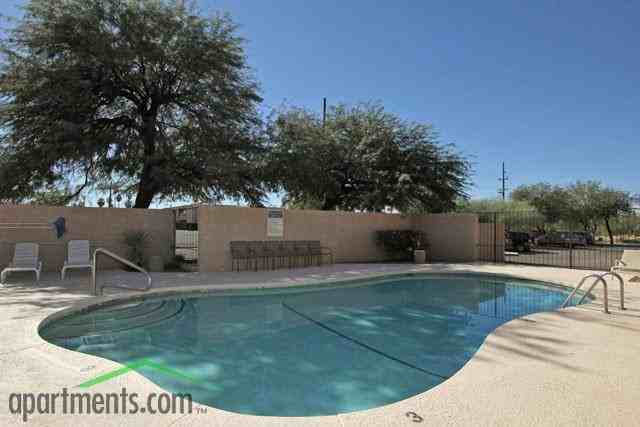 Bellevue Gardens - Photo 2 of 19