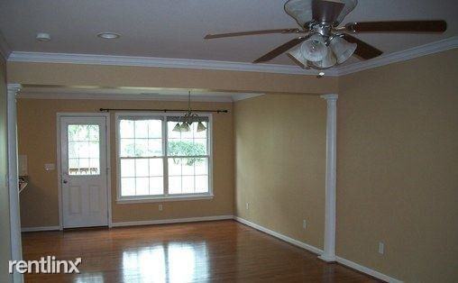 603 Atcher St - Photo 3 of 13